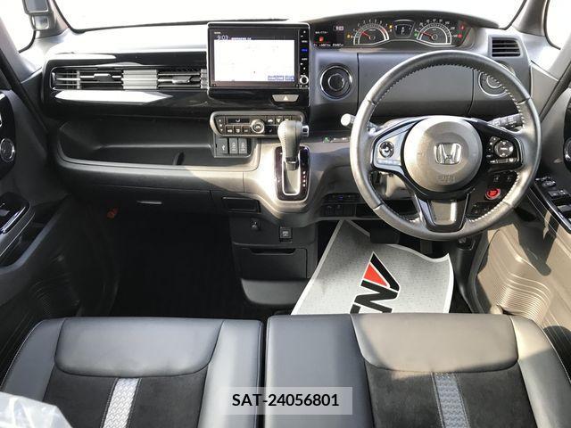 Honda N BOX CUSTOM 2022-03 213157-8