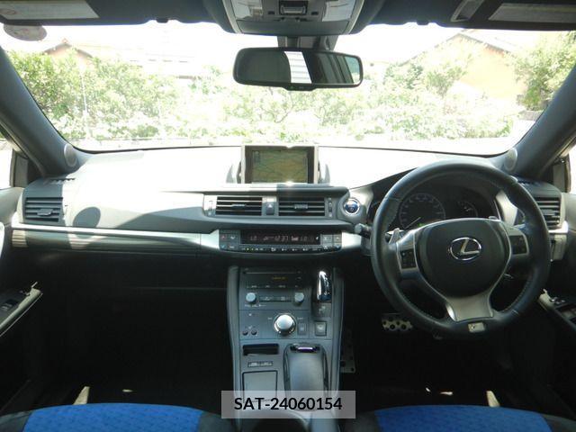 Lexus CT 2011-10 362715-15