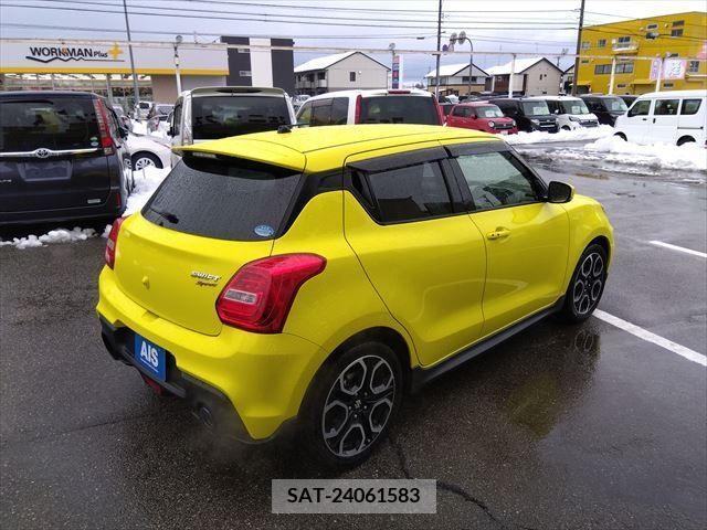 Suzuki SWIFT 2018-11 208743-2