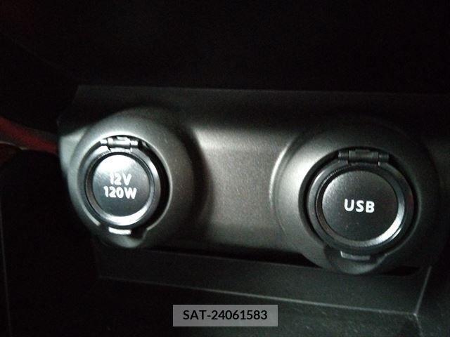 Suzuki SWIFT 2018-11 208743-18