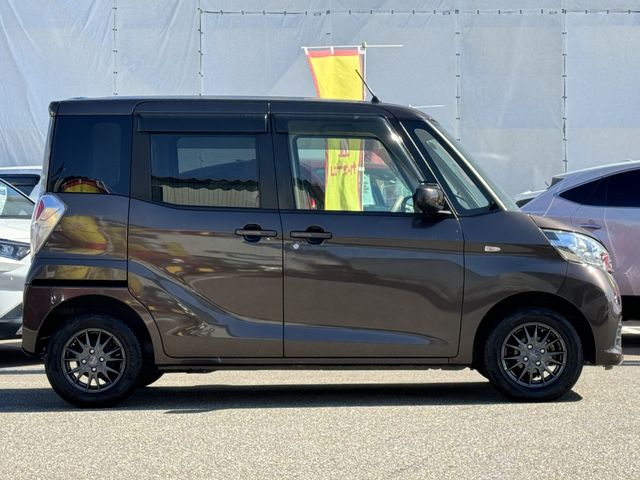 Nissan DAYZ ROOX 2018-11 13088-4