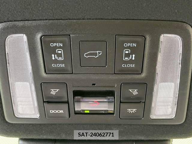 Toyota NOAH HYBRID 2023-01 336610-5