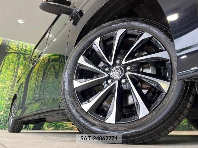 Toyota NOAH HYBRID 2023-01 336610-13