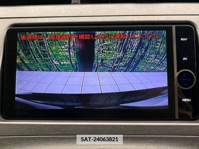 Toyota PRIUS 2013-06 350610-3