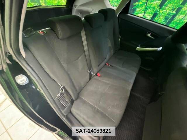 Toyota PRIUS 2013-06 350610-9