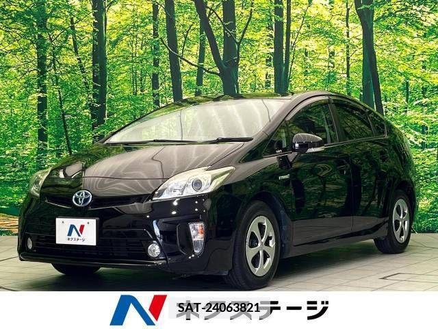 Toyota PRIUS 2013-06 350610-0