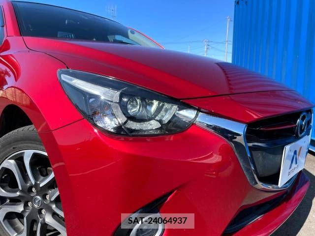 Mazda DEMIO 2016-04 267660-11