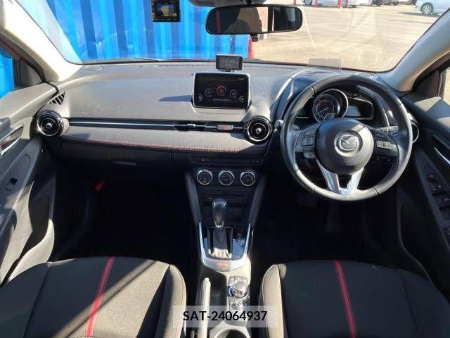 Mazda DEMIO 2016-04 267660-1