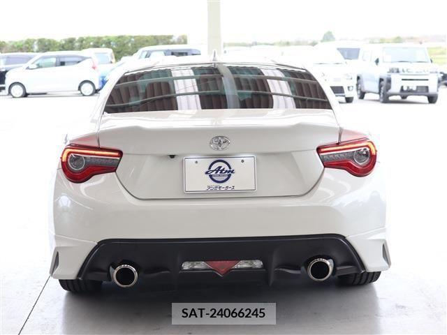 Toyota 86 2018-06 258554-21