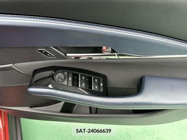 Mazda CX-30 2021-08 302118-17