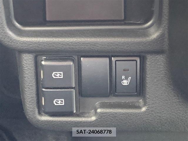 Suzuki WAGON R 2022-12 290002-21