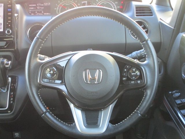 Honda N BOX CUSTOM 2018-06 181539-9