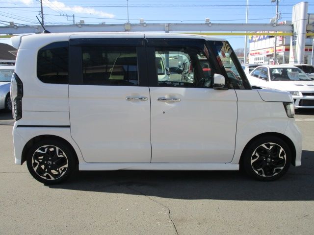 Honda N BOX CUSTOM 2018-06 181539-3