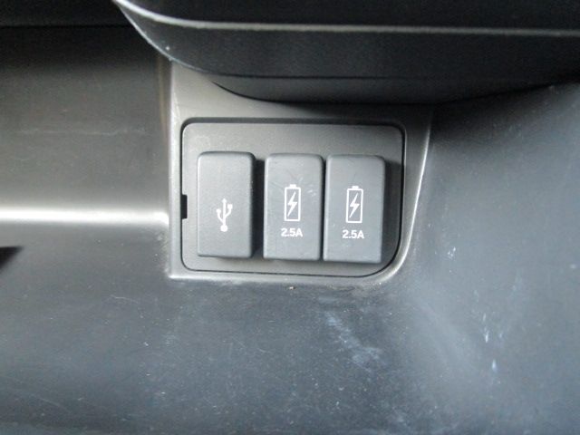 Honda N BOX CUSTOM 2018-06 181539-26