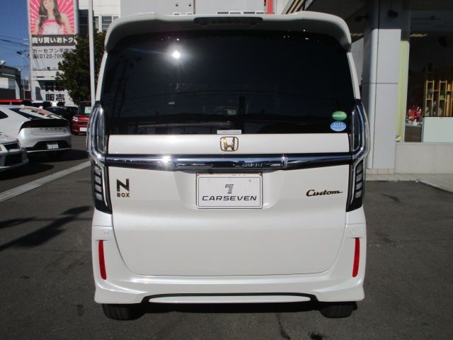 Honda N BOX CUSTOM 2018-06 181539-5
