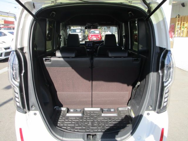 Honda N BOX CUSTOM 2018-06 181539-16