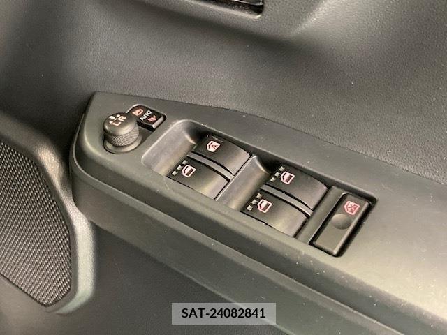 Daihatsu WAKE 2016-11 203872-21