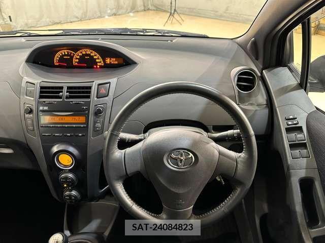 Toyota VITZ 2010-07 229250-13