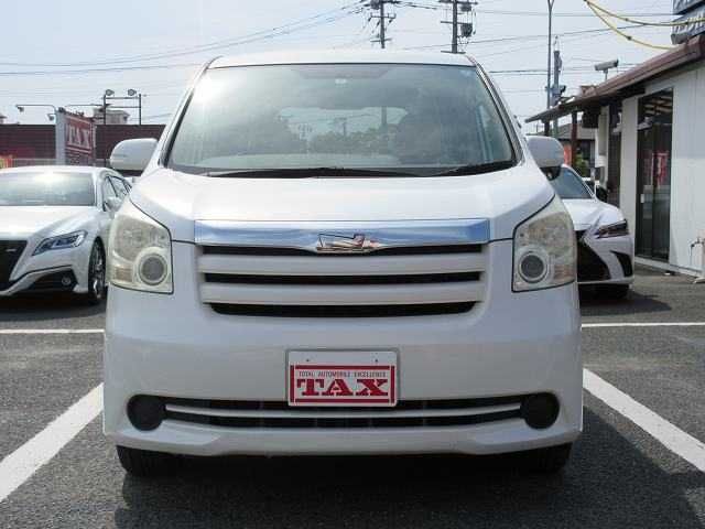 Toyota NOAH 2009-06 2052-16