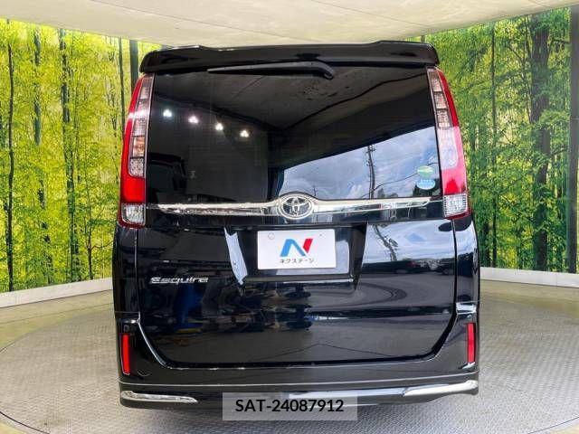 Toyota ESQUIRE 2014-12 337893-16