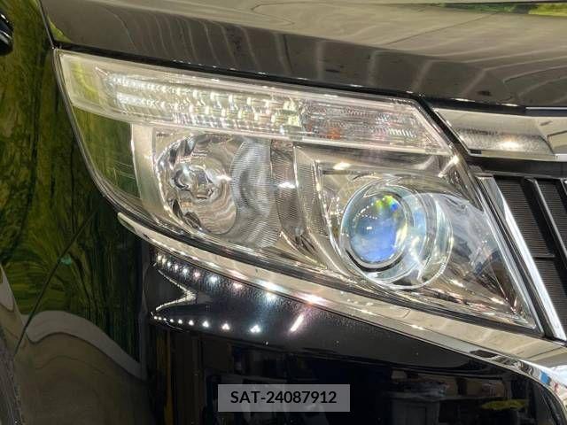Toyota ESQUIRE 2014-12 337893-13
