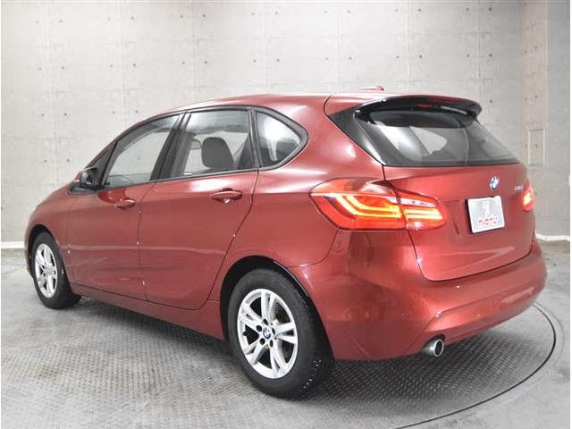 Bmw 2 SERIES 2018-03 3958-9