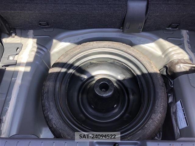 Toyota VITZ 2008-06 327087-19