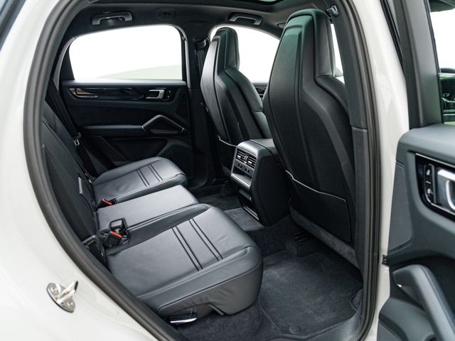 Porsche CAYENNE 2020-03 15830-23