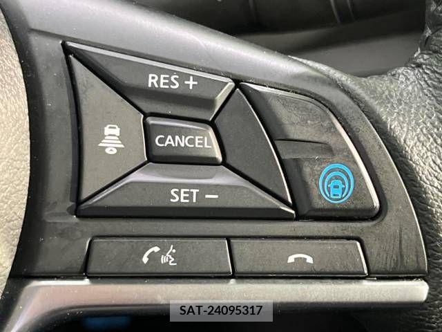 Nissan KICKS 2021-07 347511-4