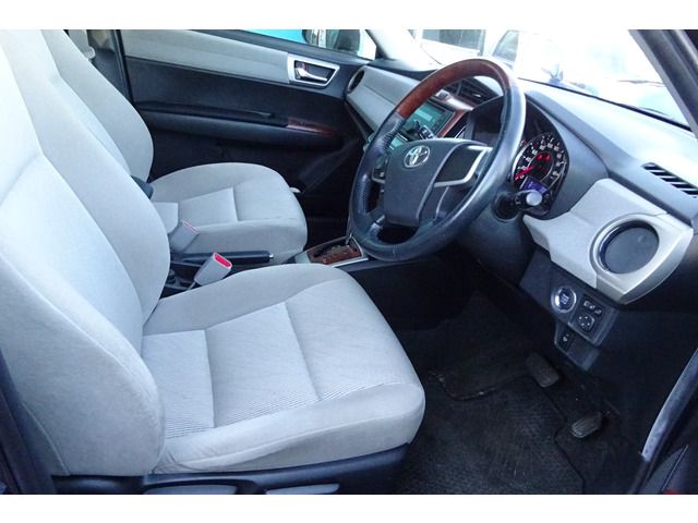 Toyota COROLLA AXIO 2014-03 17959-2
