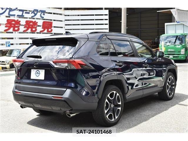 Toyota RAV4 2019-10 282901-3