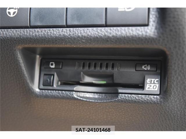 Toyota RAV4 2019-10 282901-2