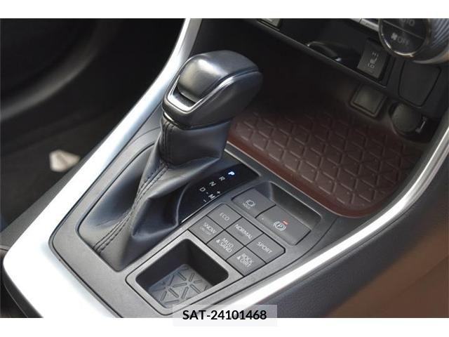 Toyota RAV4 2019-10 282901-14