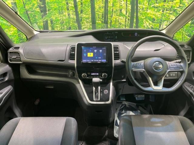 Nissan SERENA 2017-03 17939-1