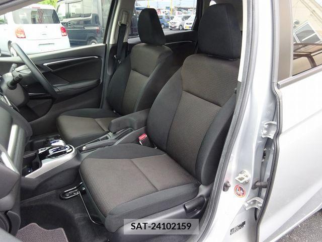 Honda FIT HYBRID 2017-03 325559-18