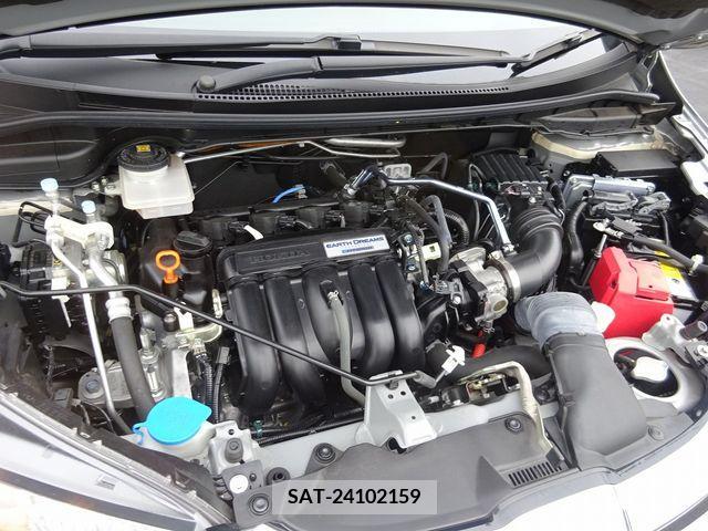 Honda FIT HYBRID 2017-03 325559-6