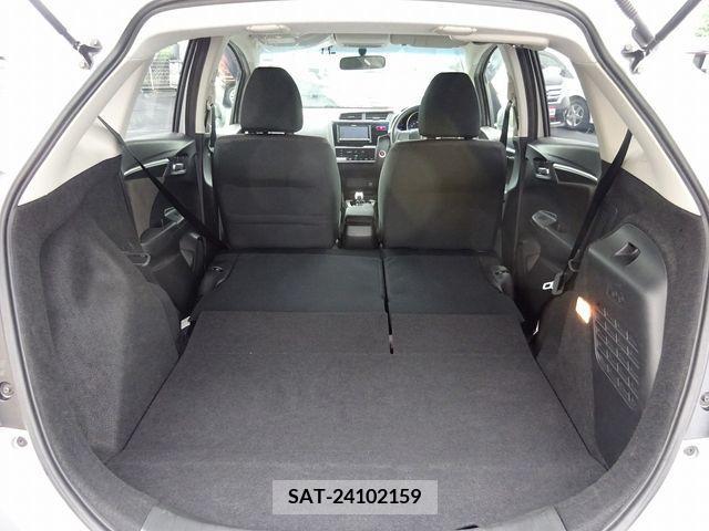 Honda FIT HYBRID 2017-03 325559-15