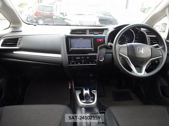 Honda FIT HYBRID 2017-03 325559-16