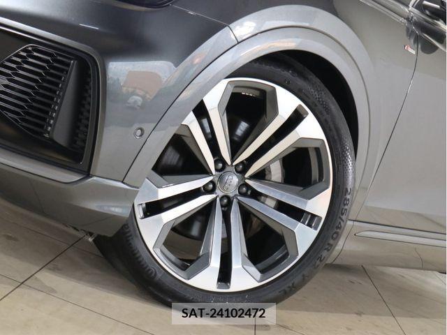 Audi Q8 2019-09 389464-28