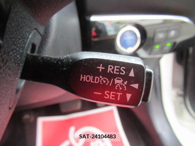 Toyota PRIUS 2019-06 338924-17