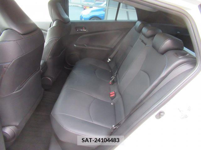 Toyota PRIUS 2019-06 338924-7