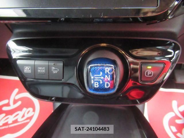 Toyota PRIUS 2019-06 338924-25