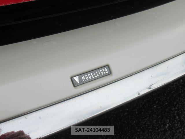 Toyota PRIUS 2019-06 338924-27