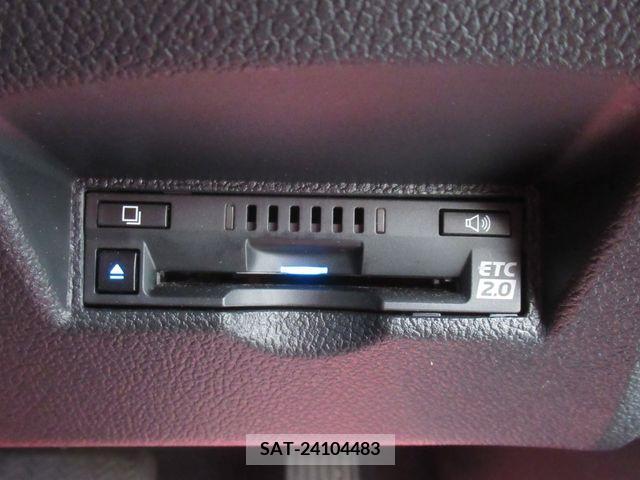 Toyota PRIUS 2019-06 338924-20