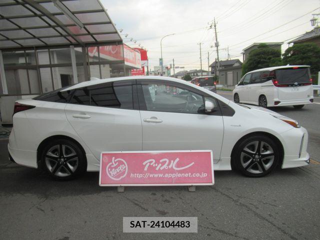 Toyota PRIUS 2019-06 338924-4