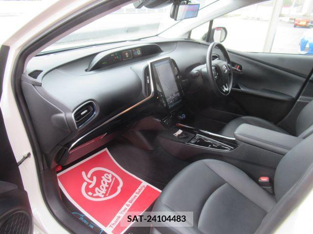 Toyota PRIUS 2019-06 338924-5