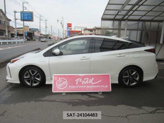 Toyota PRIUS 2019-06 338924-3