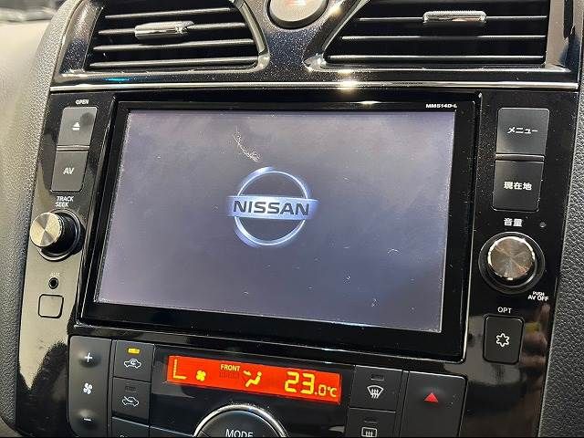 Nissan SERENA 2015-01 24026-2