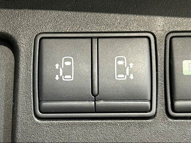 Nissan SERENA 2015-01 24026-5