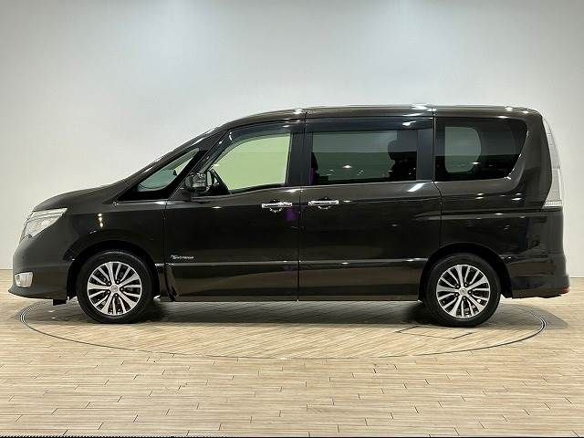 Nissan SERENA 2015-01 24026-16